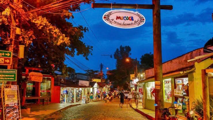 Arraial d'Ajuda ou Arraial da Ajuda: onde ficar, hospedagens, hotéis, praia a praia. 